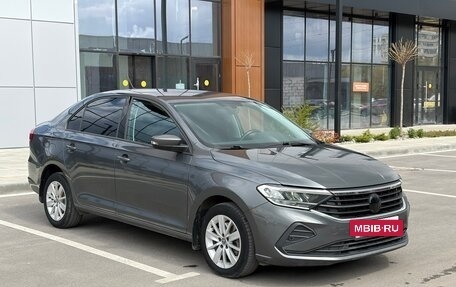 Volkswagen Polo VI (EU Market), 2021 год, 1 720 000 рублей, 2 фотография