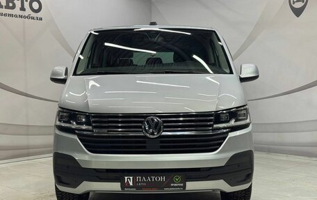 Volkswagen Caravelle T6 рестайлинг, 2020 год, 4 099 000 рублей, 2 фотография