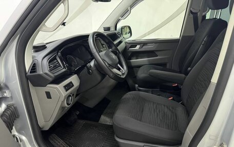 Volkswagen Caravelle T6 рестайлинг, 2020 год, 4 099 000 рублей, 18 фотография