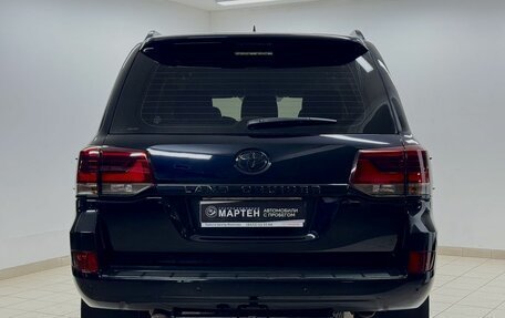 Toyota Land Cruiser 200, 2016 год, 4 987 000 рублей, 5 фотография