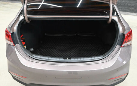 Hyundai Solaris II рестайлинг, 2017 год, 1 100 000 рублей, 6 фотография