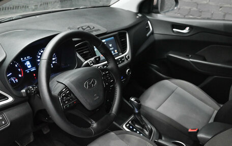 Hyundai Solaris II рестайлинг, 2017 год, 1 100 000 рублей, 16 фотография