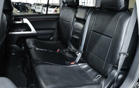 Toyota Land Cruiser 200, 2013 год, 4 799 000 рублей, 9 фотография