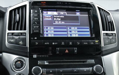 Toyota Land Cruiser 200, 2013 год, 4 799 000 рублей, 14 фотография