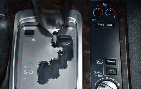 Toyota Land Cruiser 200, 2013 год, 4 799 000 рублей, 19 фотография