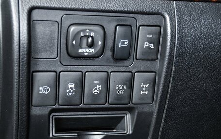 Toyota Land Cruiser 200, 2013 год, 4 799 000 рублей, 20 фотография