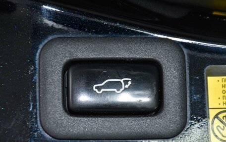 Toyota Land Cruiser 200, 2013 год, 4 799 000 рублей, 24 фотография