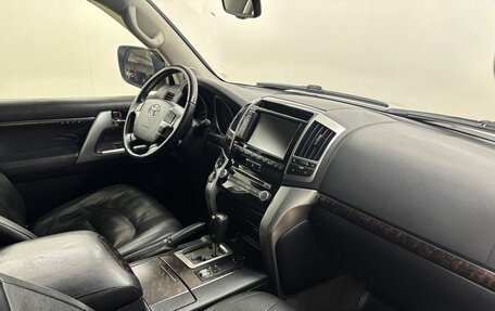 Toyota Land Cruiser 200, 2012 год, 3 595 000 рублей, 12 фотография