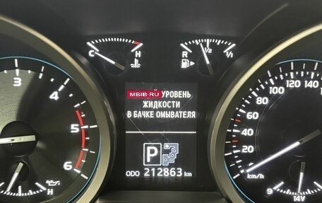 Toyota Land Cruiser 200, 2012 год, 3 595 000 рублей, 19 фотография