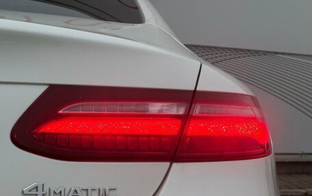 Mercedes-Benz E-Класс, 2019 год, 4 400 000 рублей, 8 фотография