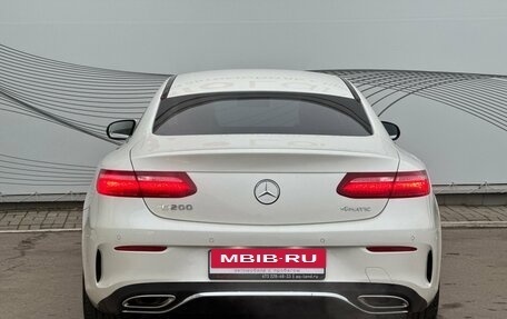 Mercedes-Benz E-Класс, 2019 год, 4 400 000 рублей, 7 фотография