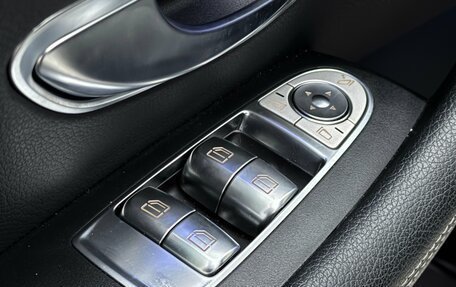 Mercedes-Benz E-Класс, 2019 год, 4 400 000 рублей, 22 фотография