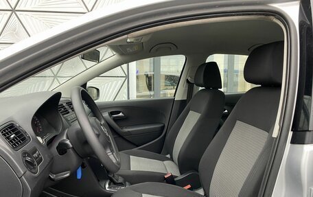 Volkswagen Polo VI (EU Market), 2011 год, 699 000 рублей, 17 фотография