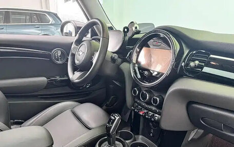 MINI Hatch, 2023 год, 2 750 000 рублей, 15 фотография