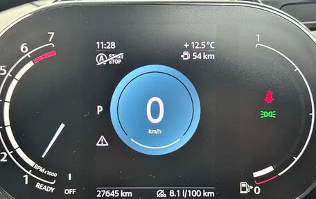 MINI Hatch, 2023 год, 2 750 000 рублей, 13 фотография