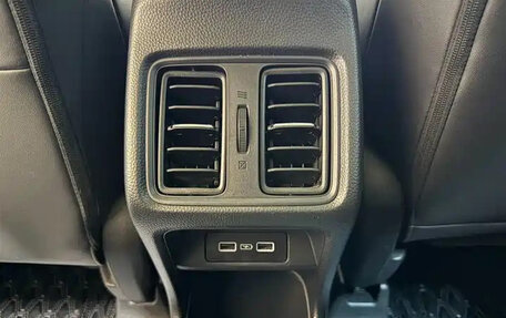 Honda Vezel, 2023 год, 2 190 000 рублей, 23 фотография