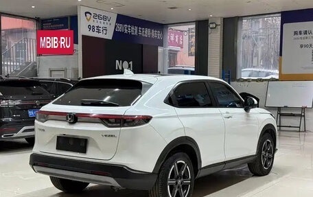Honda Vezel, 2023 год, 2 190 000 рублей, 8 фотография