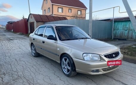 Hyundai Accent II, 2005 год, 350 000 рублей, 3 фотография