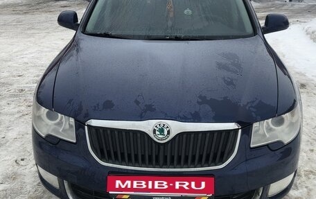 Skoda Superb III рестайлинг, 2009 год, 650 000 рублей, 1 фотография
