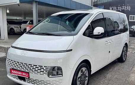 Hyundai Staria, 2024 год, 4 468 000 рублей, 1 фотография