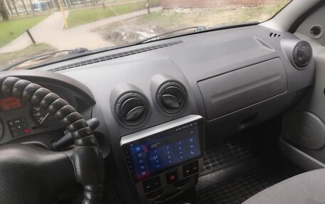 Renault Logan I, 2007 год, 410 000 рублей, 15 фотография