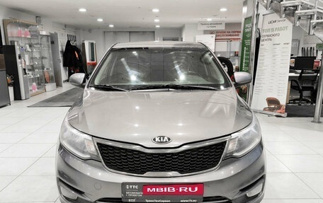KIA Rio III рестайлинг, 2016 год, 850 000 рублей, 2 фотография