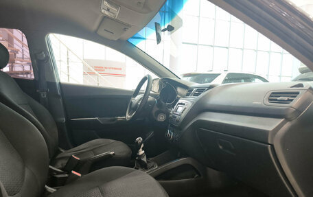 KIA Rio III рестайлинг, 2016 год, 850 000 рублей, 13 фотография