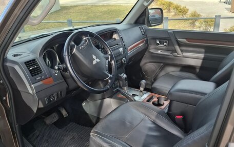 Mitsubishi Pajero IV, 2008 год, 2 450 000 рублей, 4 фотография