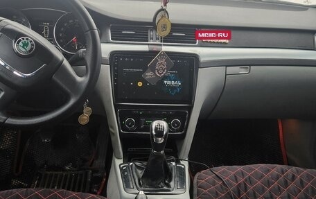 Skoda Superb III рестайлинг, 2009 год, 650 000 рублей, 6 фотография