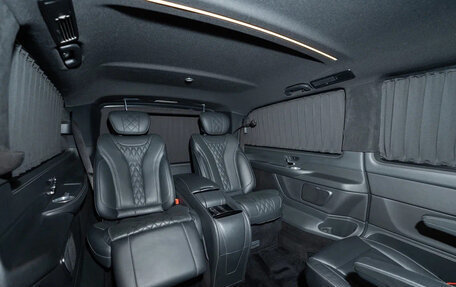 Mercedes-Benz V-Класс, 2019 год, 5 200 000 рублей, 7 фотография