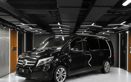 Mercedes-Benz V-Класс, 2019 год, 5 200 000 рублей, 8 фотография