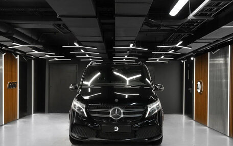 Mercedes-Benz V-Класс, 2019 год, 5 200 000 рублей, 11 фотография