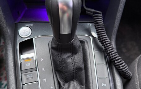 Volkswagen Tiguan II, 2019 год, 3 390 000 рублей, 5 фотография