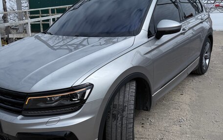 Volkswagen Tiguan II, 2019 год, 3 390 000 рублей, 2 фотография