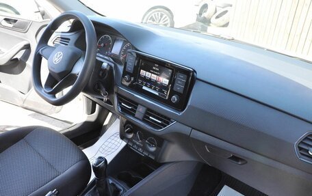 Volkswagen Polo VI (EU Market), 2020 год, 1 250 000 рублей, 12 фотография