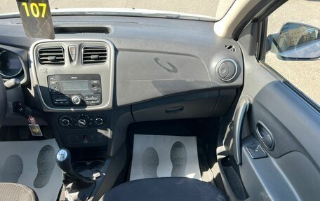 Renault Logan II, 2021 год, 759 000 рублей, 18 фотография