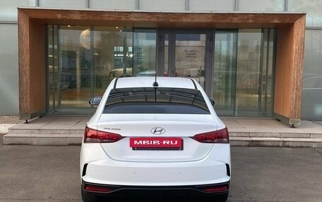 Hyundai Solaris II рестайлинг, 2020 год, 1 570 000 рублей, 4 фотография