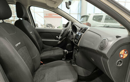 Renault Sandero II рестайлинг, 2017 год, 1 150 000 рублей, 13 фотография