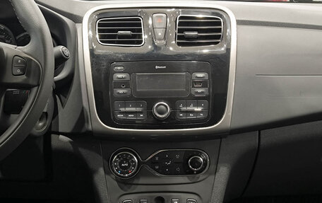 Renault Sandero II рестайлинг, 2017 год, 1 150 000 рублей, 18 фотография