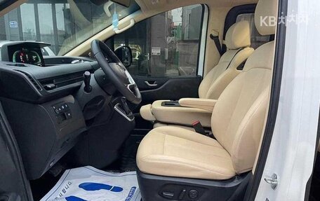 Hyundai Staria, 2024 год, 4 468 000 рублей, 2 фотография