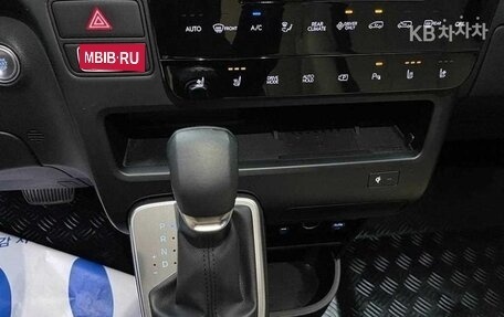 Hyundai Staria, 2024 год, 4 468 000 рублей, 8 фотография