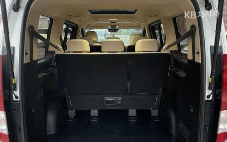 Hyundai Staria, 2024 год, 4 468 000 рублей, 16 фотография