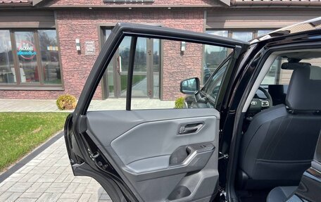 Toyota RAV4, 2025 год, 4 650 000 рублей, 11 фотография