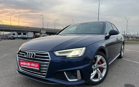 Audi A4, 2018 год, 3 600 000 рублей, 1 фотография