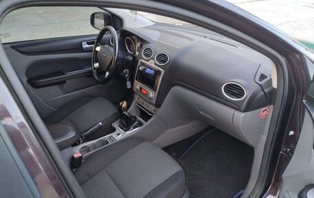 Ford Focus II рестайлинг, 2010 год, 650 000 рублей, 11 фотография