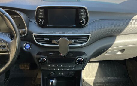 Hyundai Tucson III, 2019 год, 2 350 000 рублей, 3 фотография