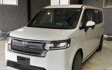 Honda Stepwgn, 2023 год, 2 187 000 рублей, 1 фотография