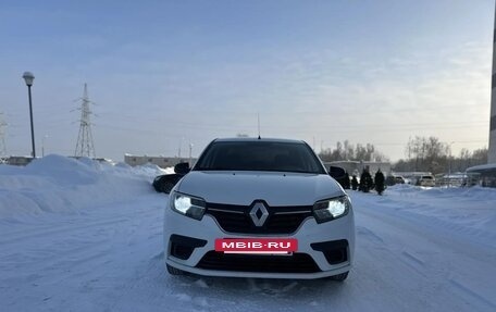 Renault Logan II, 2019 год, 710 000 рублей, 2 фотография