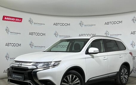 Mitsubishi Outlander III рестайлинг 3, 2019 год, 1 957 000 рублей, 1 фотография