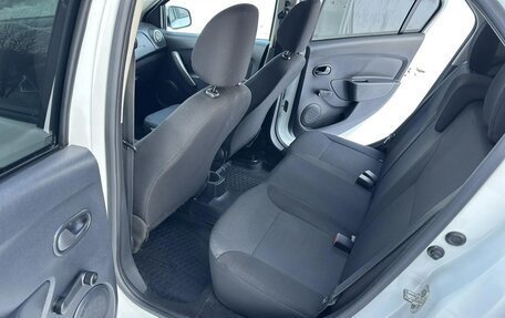 Renault Logan II, 2019 год, 710 000 рублей, 16 фотография